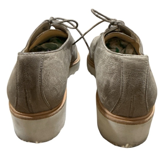 EUC - Paul Green Darci Loafers - Lug sole - Size 5 - Picture 4 of 6